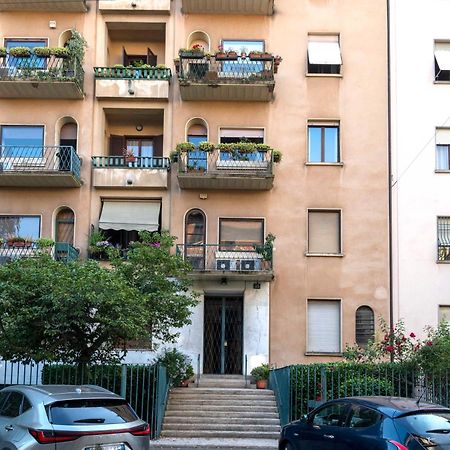 Dream Suites Milano Dateo Екстериор снимка